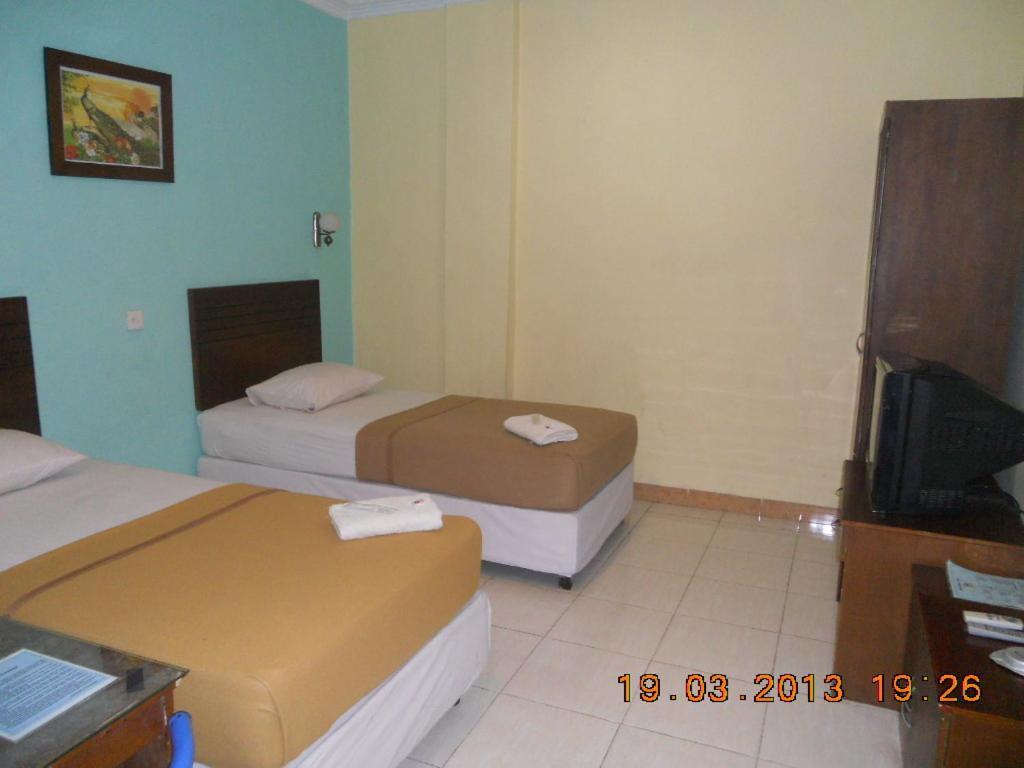 Hotel Parma Pekanbaru Bagian luar foto